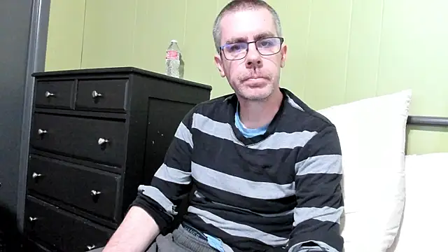 ImportantEquator0 online show from 28, 9, 2025