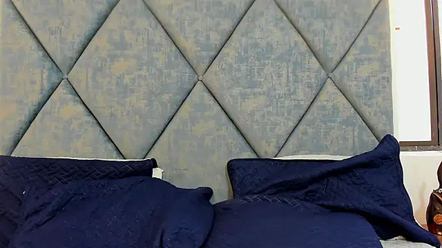 FreyaMoller online show from 10, 1, 2026