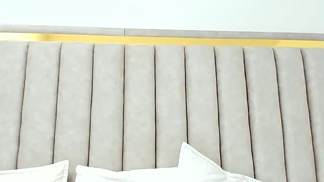 FreyaMoller online show from 28, 2, 2026