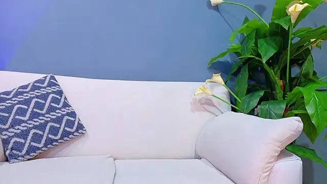 french sexx online show from 11, 9, 2025