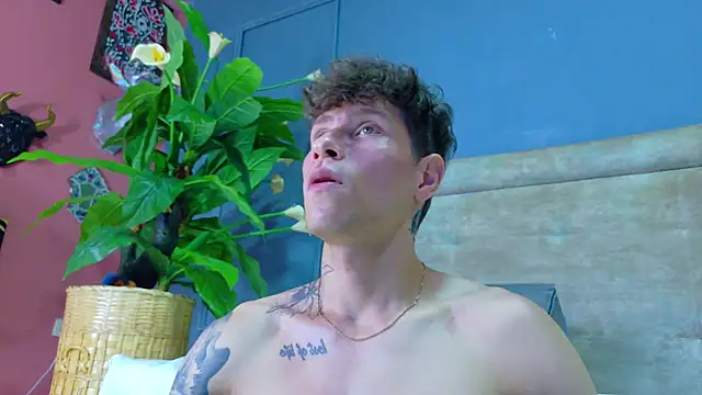 french sexx online show from 18, 1, 2026