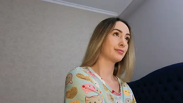 kimmie meow online show from 8, 3, 2025