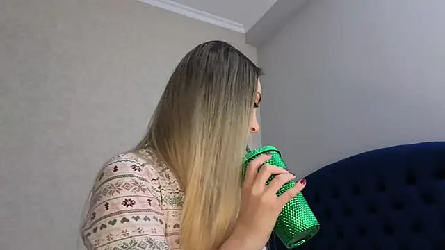 kimmie meow online show from 1, 3, 2025