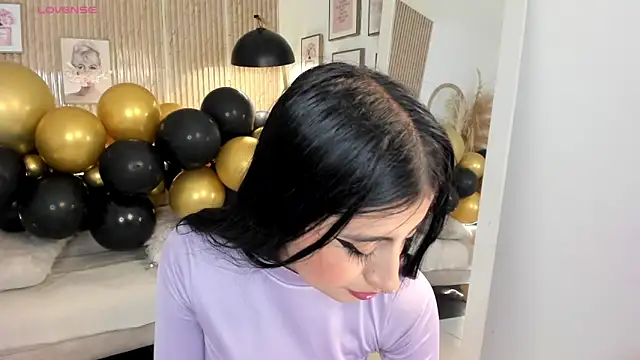 Snapshot of RACHEL_EV chatting on 7, 10, 2025 RACHEL EV online show from 7, 10, 2025