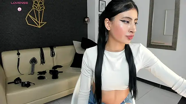 Snapshot of RACHEL_EV chatting on 19, 3, 2025 RACHEL EV online show from 19, 3, 2025