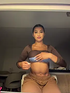 Kimm khalifa online show from 31, 3, 2026