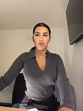 Snapshot of Kimm_khalifa chatting on 11, 6, 2026 Kimm khalifa online show from 11, 6, 2026
