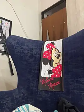 Milk chloe online show from 20, 2, 2026