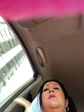 Milk chloe online show from 5, 1, 2026