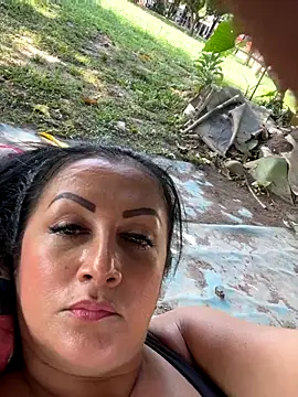 Milk chloe online show from 12, 9, 2025