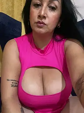 Milk chloe online show from 20, 3, 2025