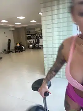 Snapshot of TigrezaSC chatting on 4, 2, 2026 TigrezaSC online show from 4, 2, 2026