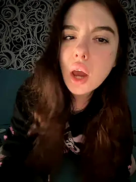 Kimi Ass online show from 19, 9, 2025