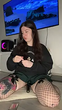 Kimi Ass online show from 2, 4, 2026