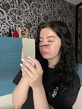 Kimi Ass online show from 22, 3, 2025