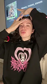 Kimi Ass online show from 28, 11, 2025