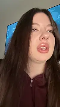 Kimi Ass online show from 13, 4, 2026