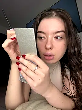 Kimi Ass online show from 10, 10, 2025