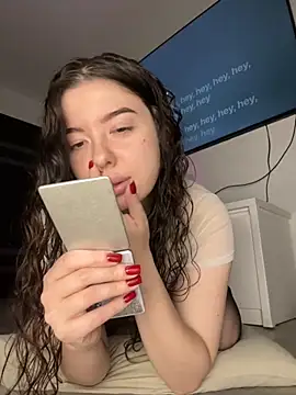 Kimi Ass online show from 5, 10, 2025