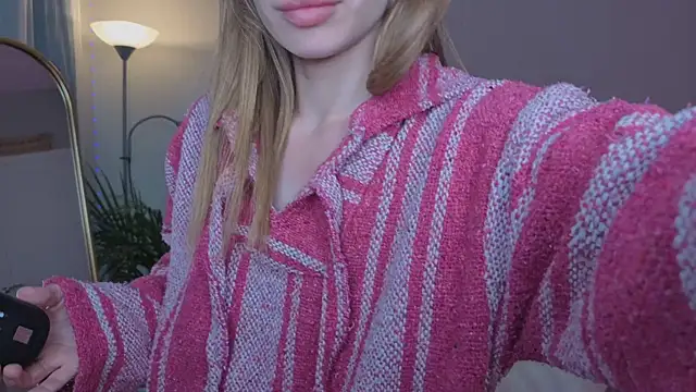 Elis Fox online show from 30, 4, 2026