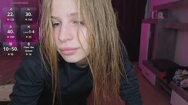 Elis Fox online show from 5, 4, 2026