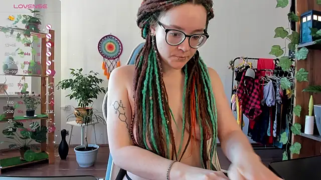 alisahug online show from 21, 2, 2025