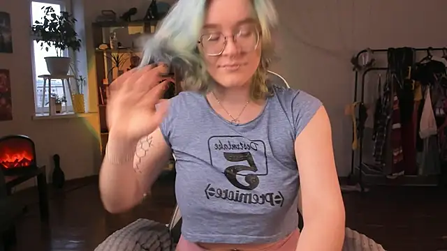 alisahug online show from 30, 9, 2025