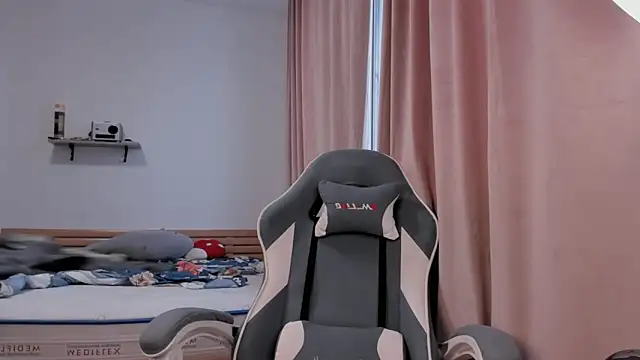 alisahug online show from 29, 11, 2025