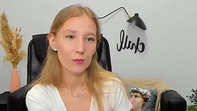 LolaWilsons online show from 14, 3, 2025