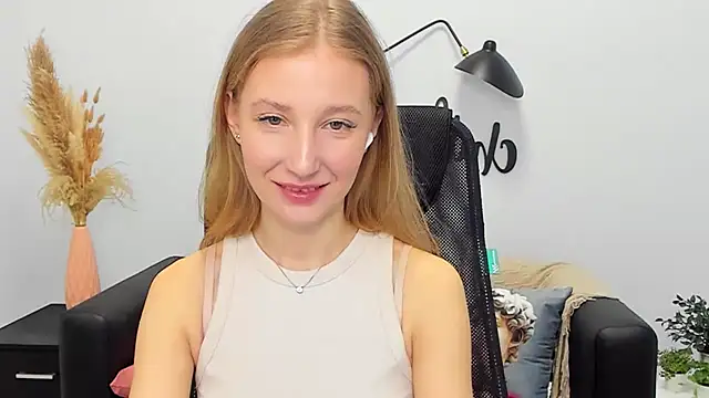 LolaWilsons online show from 18, 3, 2025