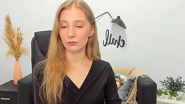 LolaWilsons online show from 27, 2, 2025