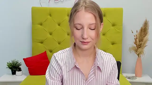 LolaWilsons online show from 25, 2, 2026