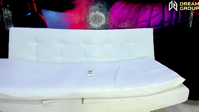 SlimLoves online show from 19, 11, 2025