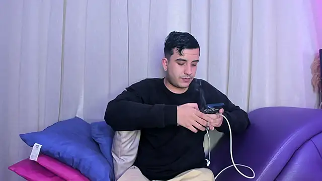 SlimLoves online show from 7, 2, 2026