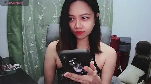 Candy bee520 online show from 20, 2, 2025