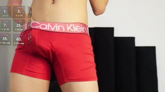 MarcoAlexLatino online show from 5, 11, 2025