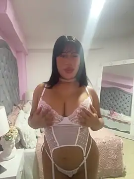 AshleyFerrer online show from 16, 11, 2025