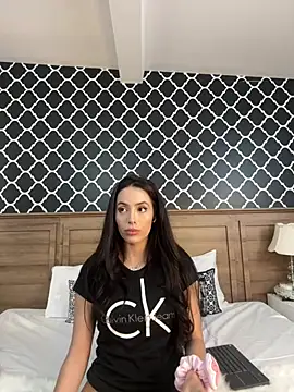 Amber Rush  online show from 31, 1, 2025