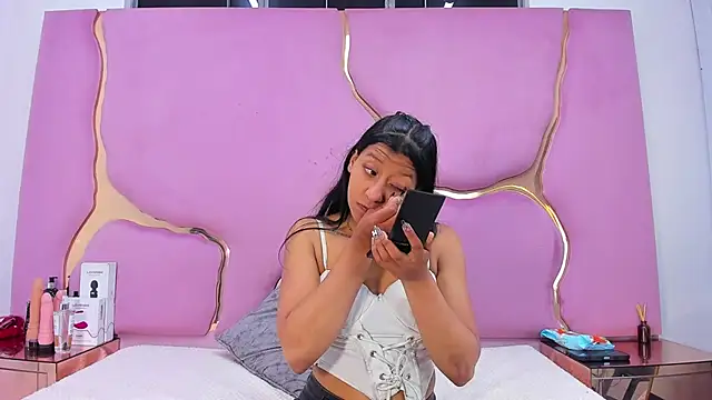 VaneLin18 online show from 22, 9, 2025