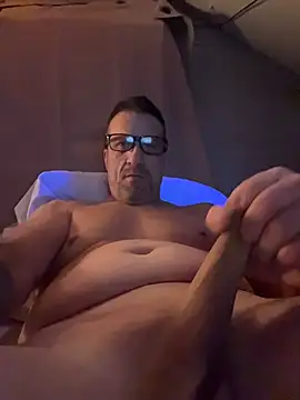 Snapshot of Manwhorxxlcock chatting on 15, 11, 2025 Manwhorxxlcock online show from 15, 11, 2025