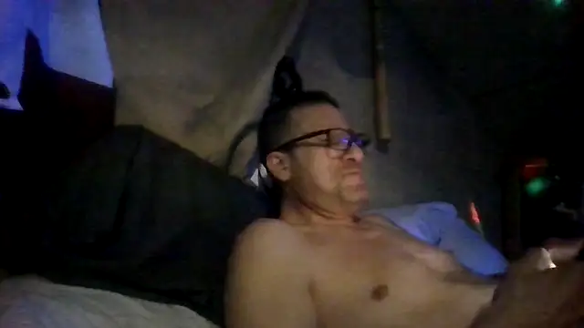 Snapshot of Manwhorxxlcock chatting on 25, 10, 2025 Manwhorxxlcock online show from 25, 10, 2025