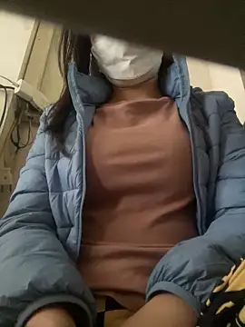 Tuongvy05 online show from 25, 2, 2025