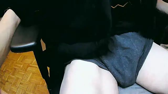Snapshot of skinnyandthick chatting on 27, 10, 2025 skinnyandthick online show from 27, 10, 2025