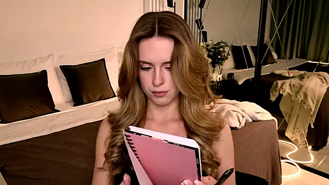 RozzitaBedberry online show from 30, 4, 2026