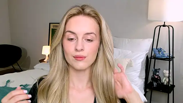 RozzitaBedberry online show from 20, 9, 2025