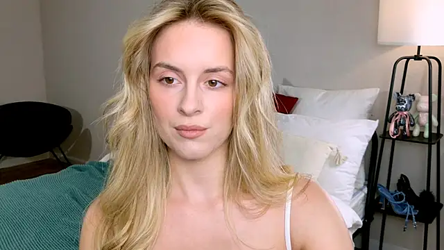 RozzitaBedberry online show from 22, 10, 2025