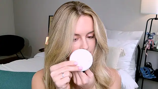 RozzitaBedberry online show from 29, 9, 2025