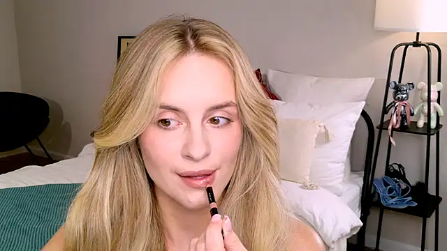 RozzitaBedberry online show from 27, 9, 2025