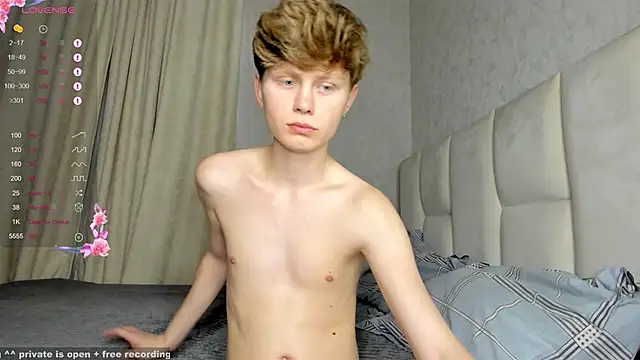 christian di0r online show from 11, 11, 2025