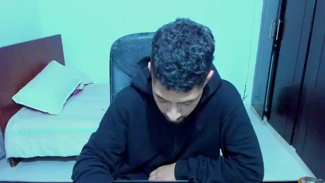 Snapshot of Chandler_ken chatting on 3, 2, 2026 Chandler ken online show from 3, 2, 2026